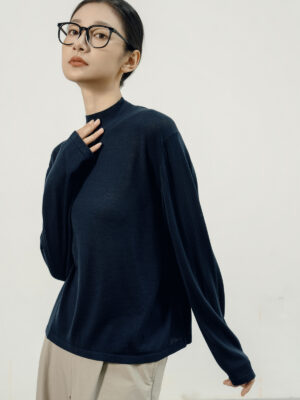 極細ビエラヤーン ハイネックニット