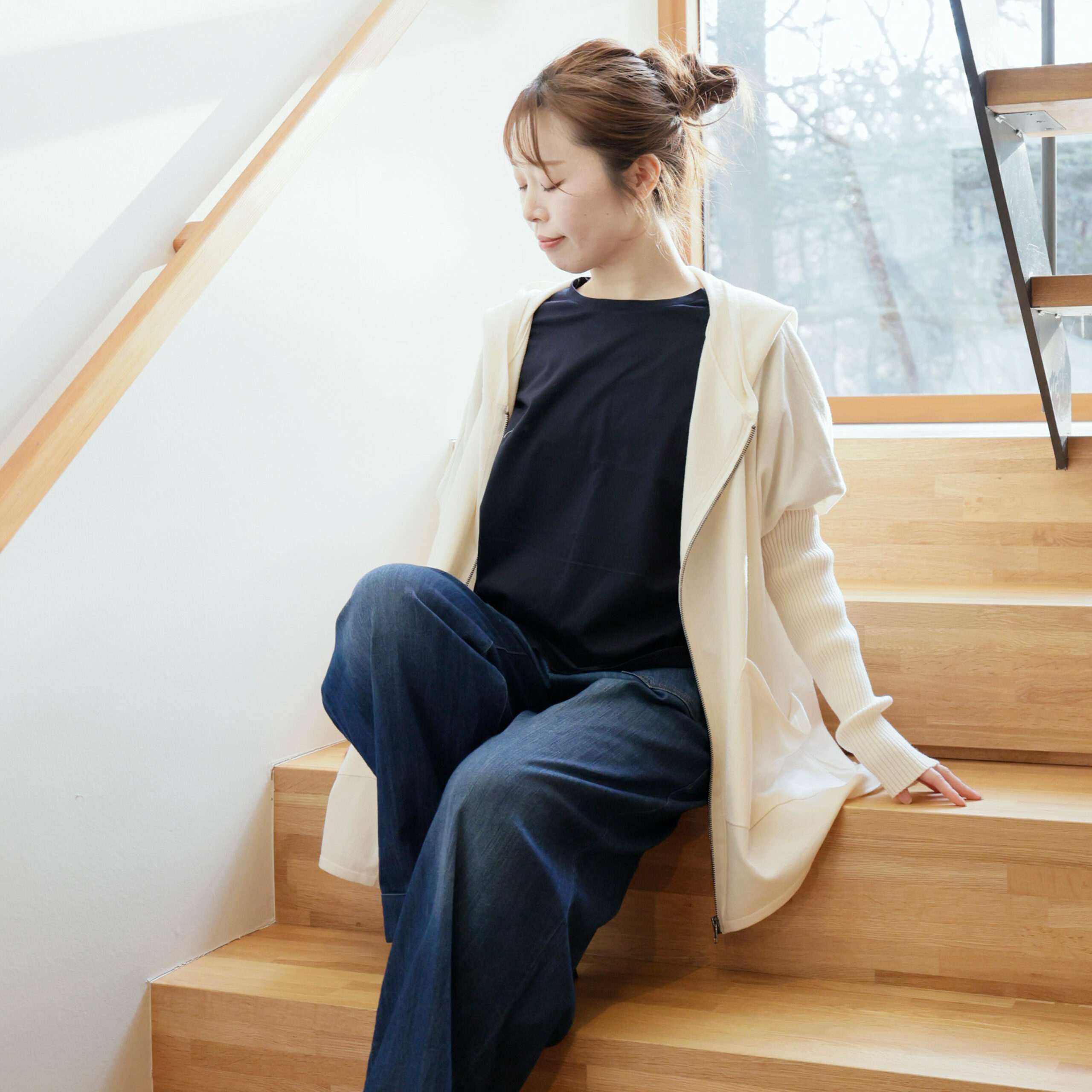 Pick up アイテム　エアリーフーディ ジップアップ