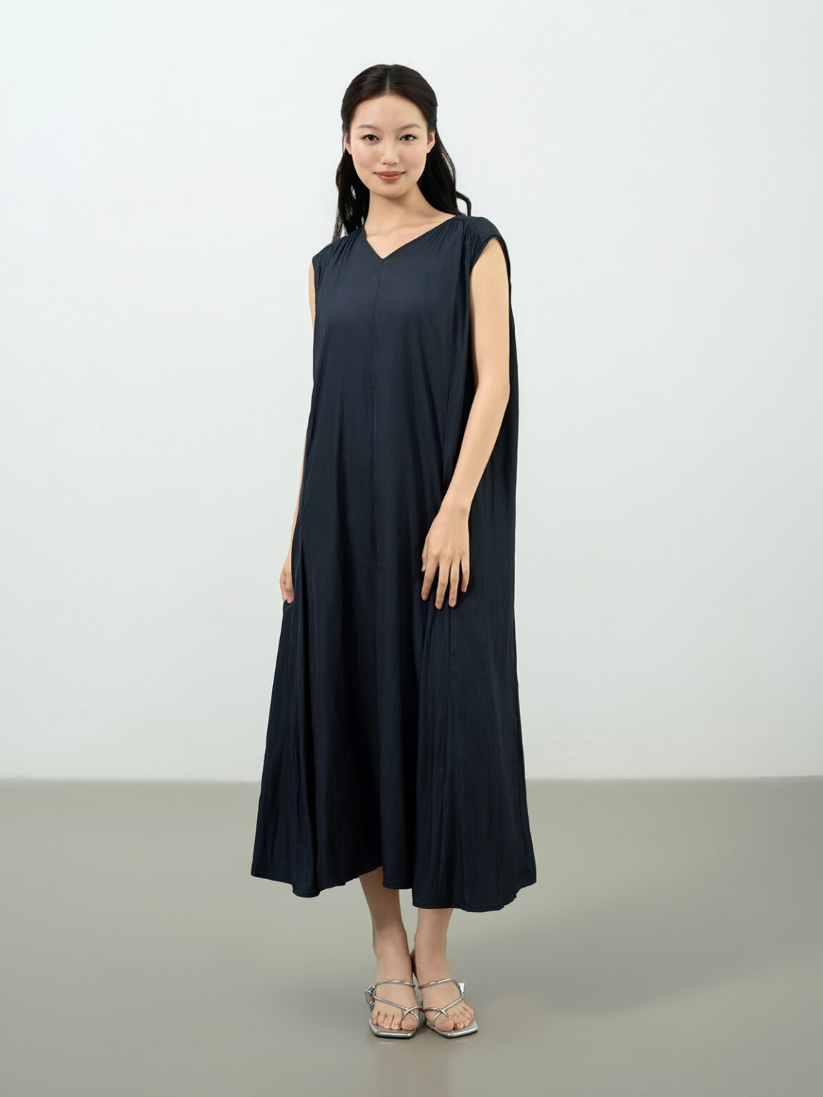 LEO09083-127