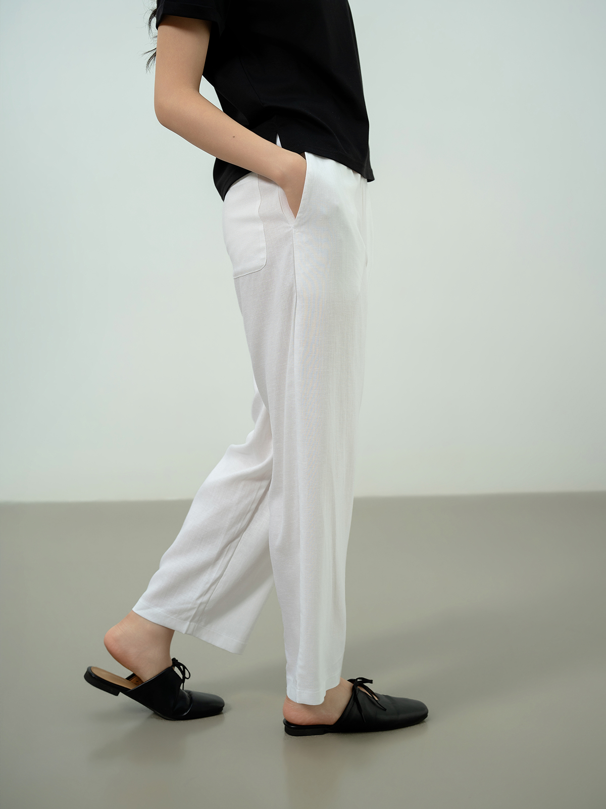 LEO09610-560
