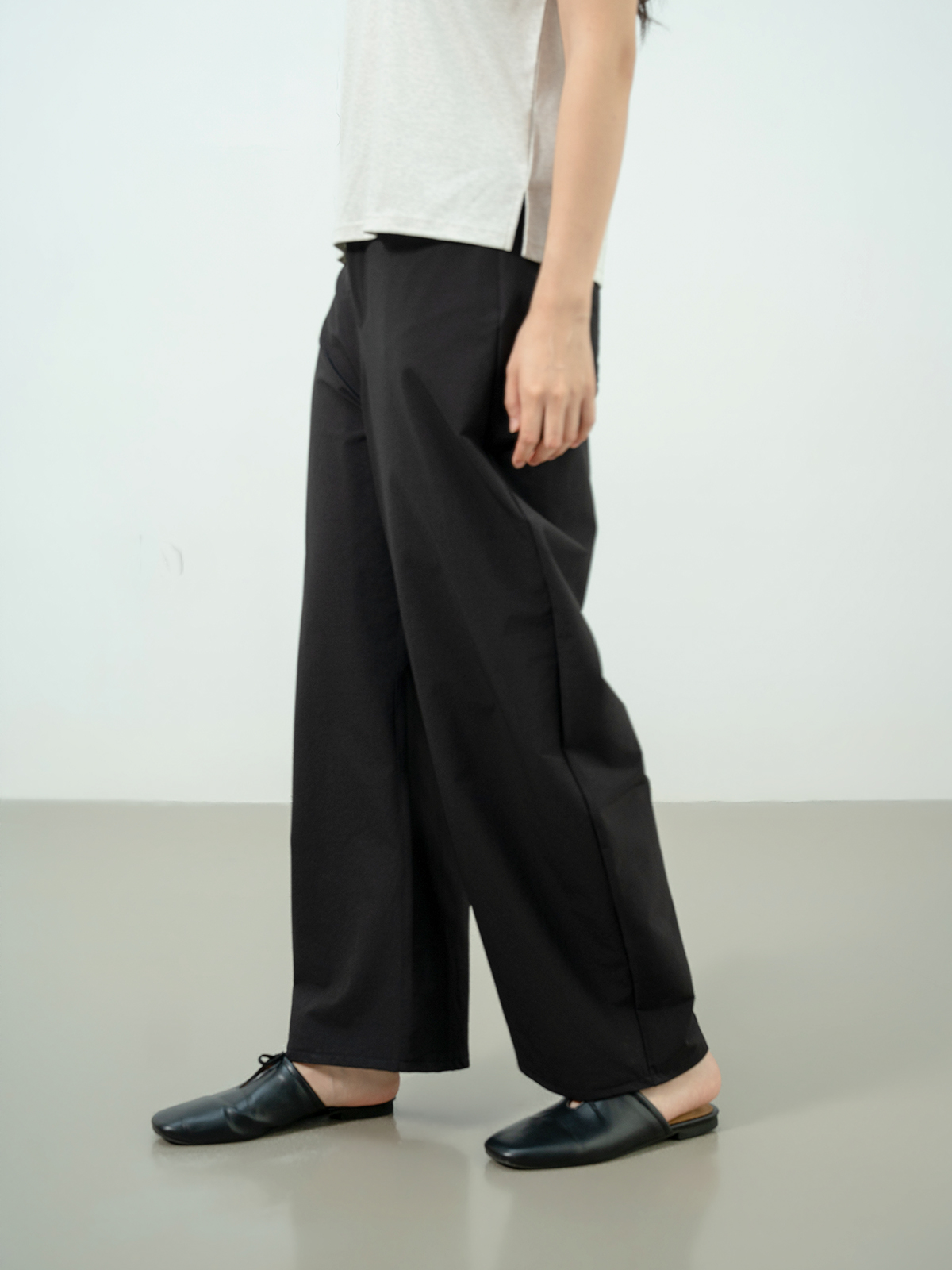LEO09281-293