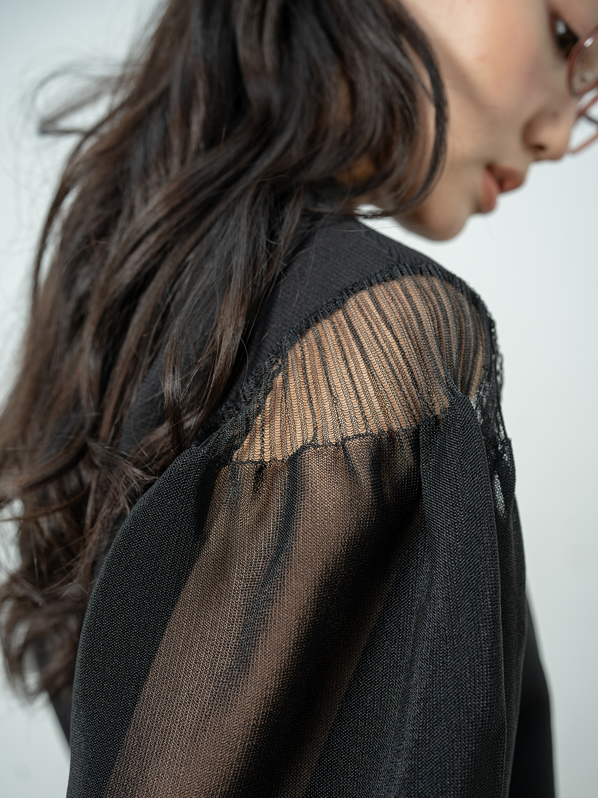 LEO09825-738