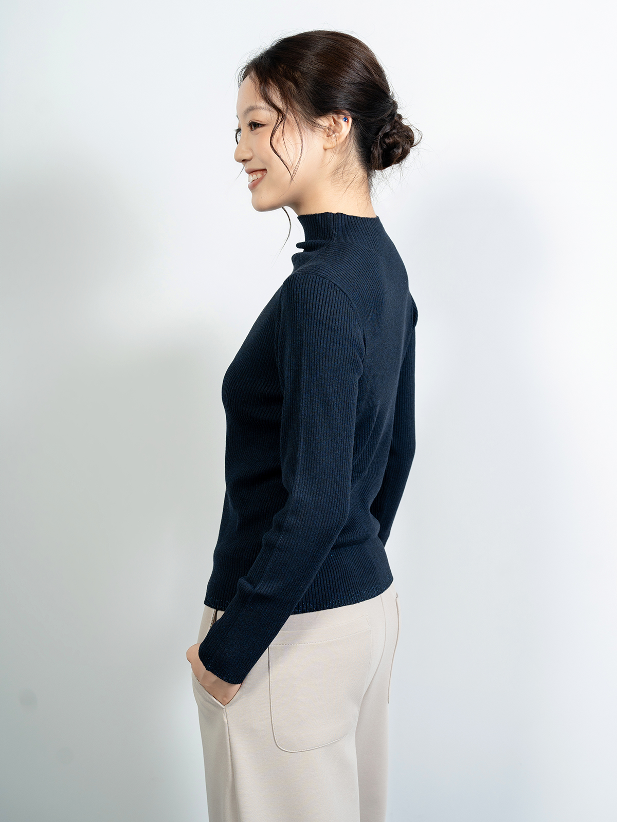 LEO00604-405