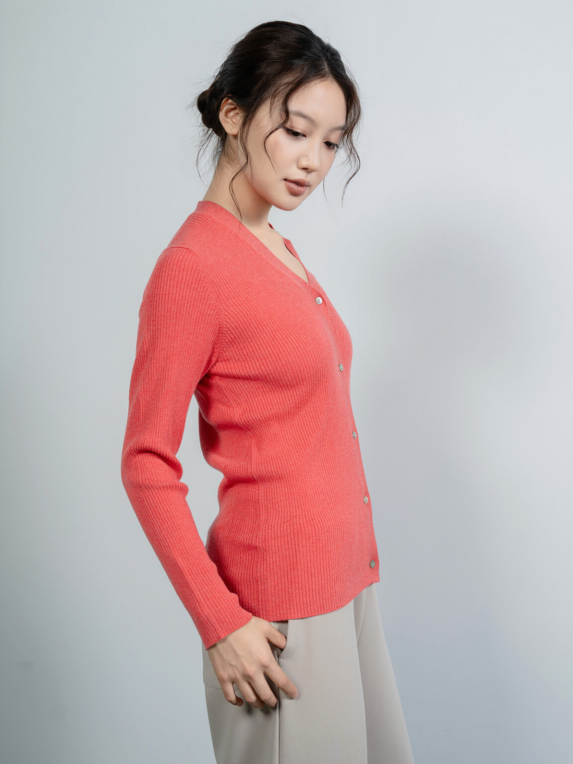 LEO00649-446