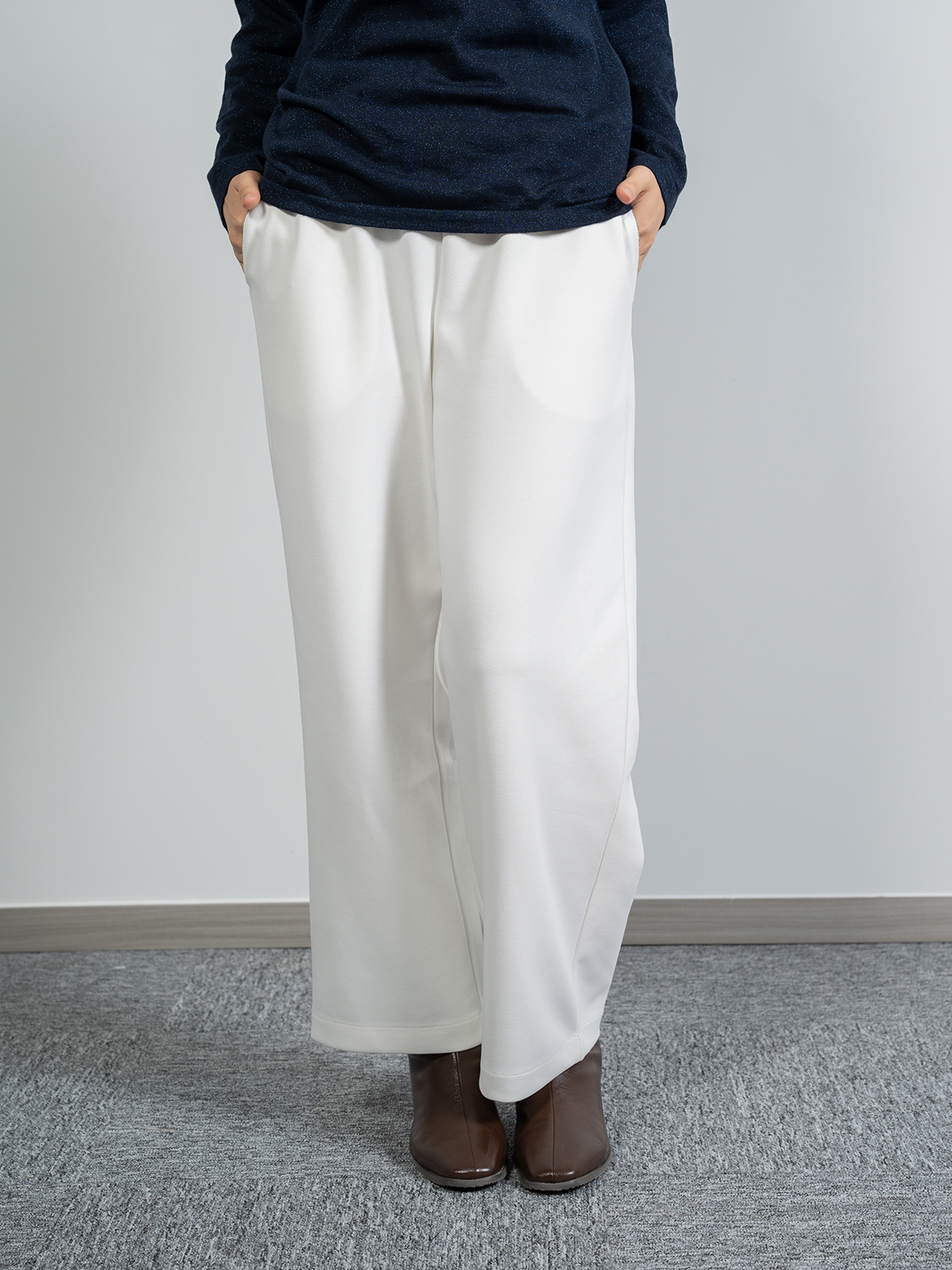 鹿の子ボンディング ストレッチワイドパンツ モノトーン